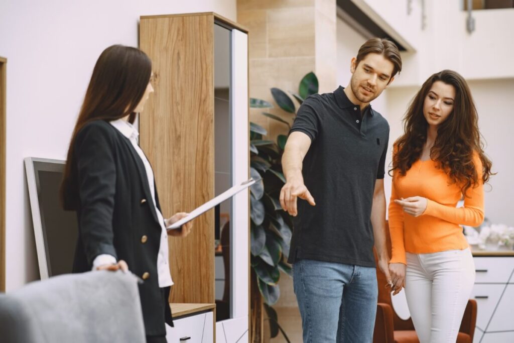 Mastering the Art of Furniture Hunting